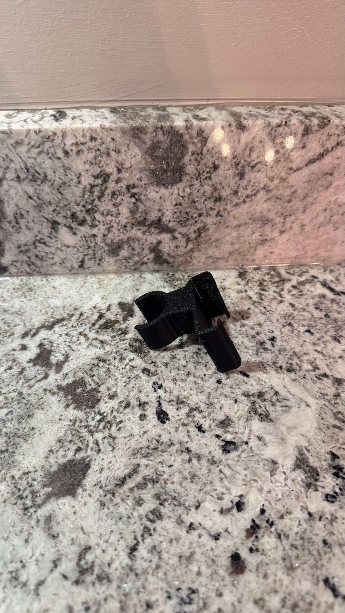 Yozma Mid-Bar Display Mount